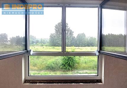 widok z pokoju na piętrze