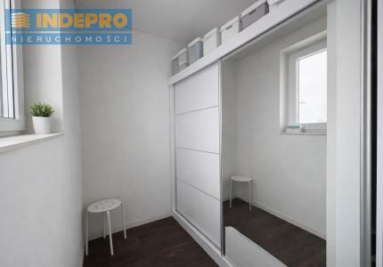 garderoba/wyjście z sypialni